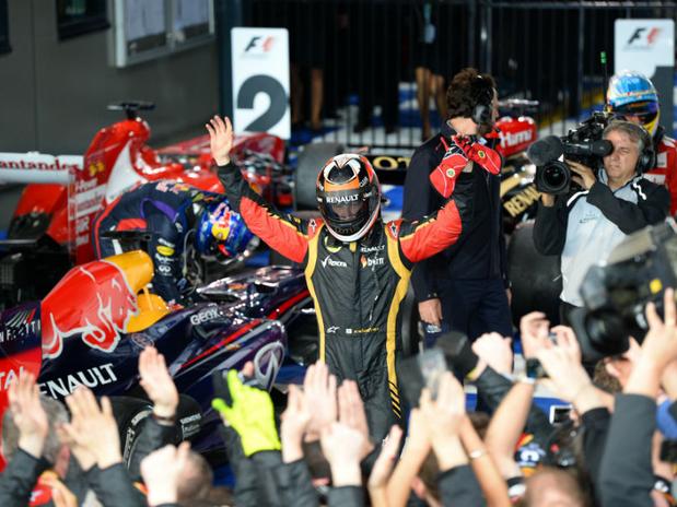 Kimi celebrando su victoria